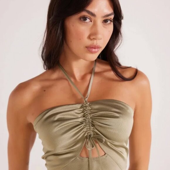 NWT Minkpink Satin open-back halter midi gown LARGE - Picture 3 of 7